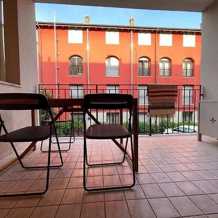 Apartment With Terrace ! Acquaseria